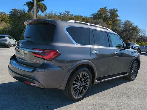 2023 INFINITI QX80 Sensory
