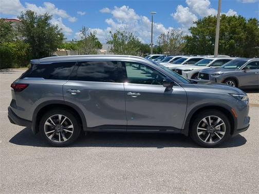 2025 INFINITI QX60 Luxe