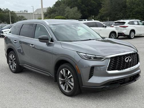 2025 INFINITI QX60 Luxe