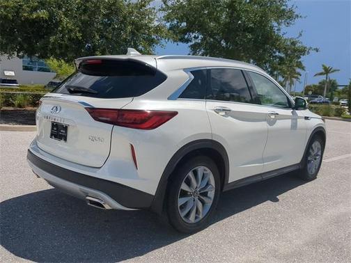 2022 INFINITI QX50 ESSENTIAL