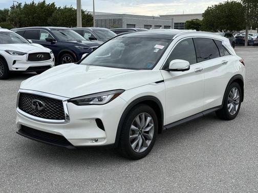 2022 INFINITI QX50 ESSENTIAL