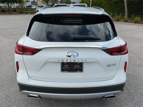 2023 INFINITI QX50 LUXE