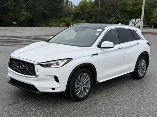 2023 INFINITI QX50 LUXE