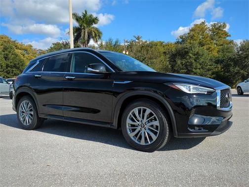 2024 INFINITI QX50 LUXE AWD