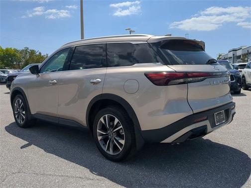 2025 INFINITI QX60 Luxe