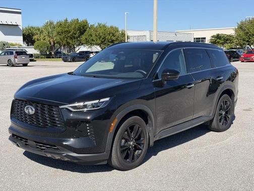 2025 INFINITI QX60 Luxe