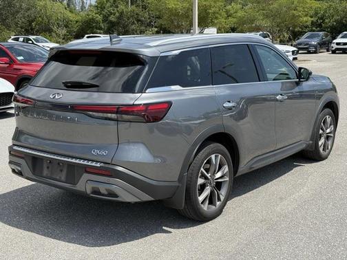 2022 INFINITI QX60 Luxe