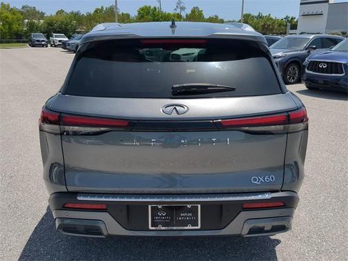 2022 INFINITI QX60 Luxe