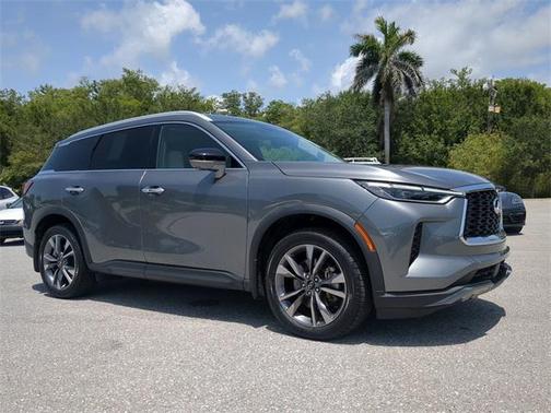 2022 INFINITI QX60 Luxe