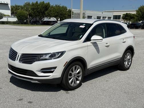2016 Lincoln MKC Select