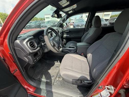 2019 Toyota Tacoma TRD Sport