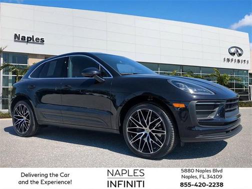 2022 Porsche Macan Base