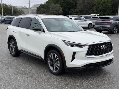 2025 INFINITI QX60 Luxe