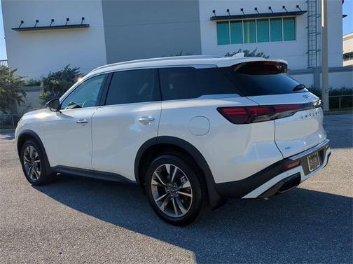 2025 INFINITI QX60 Luxe