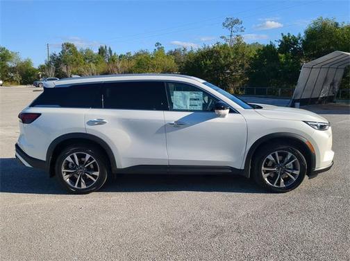 2025 INFINITI QX60 Luxe