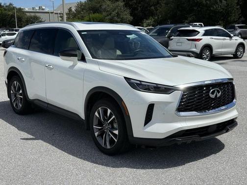 2024 INFINITI QX60 Luxe