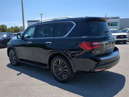2023 INFINITI QX80 Sensory
