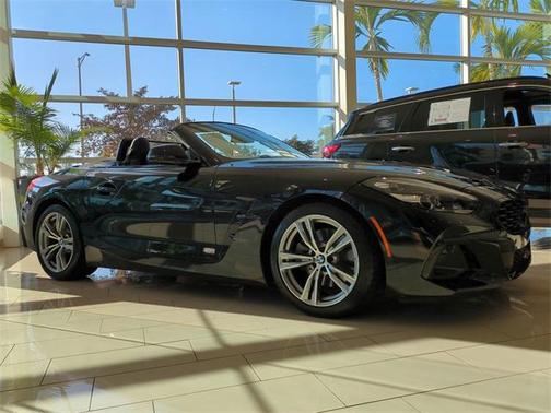 2025 BMW Z4 sDrive30i