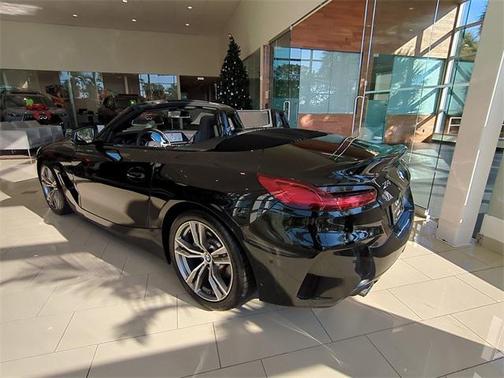2025 BMW Z4 sDrive30i