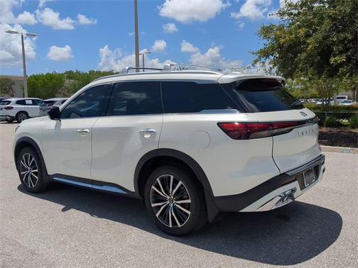 2022 INFINITI QX60 SENSORY