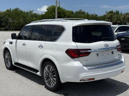 2021 INFINITI QX80 SENSORY AWD