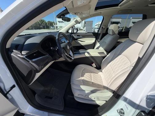 2022 Buick Enclave FWD Avenir