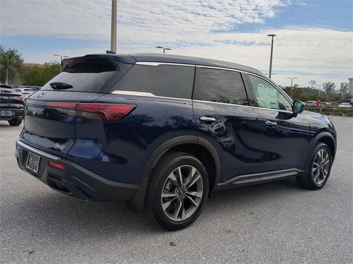 2025 INFINITI QX60 Luxe