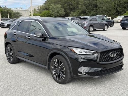 2022 INFINITI QX50 LUXE