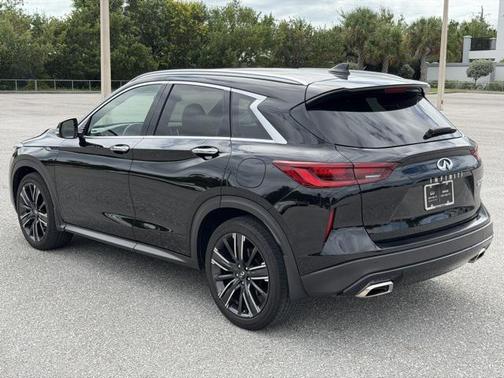 2022 INFINITI QX50 LUXE