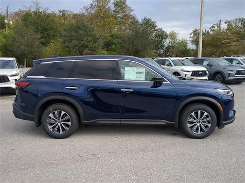 2025 INFINITI QX60 Pure