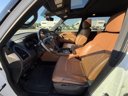 2024 INFINITI QX80 Sensory