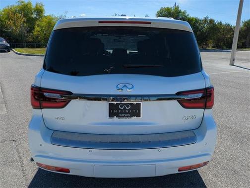 2024 INFINITI QX80 Sensory