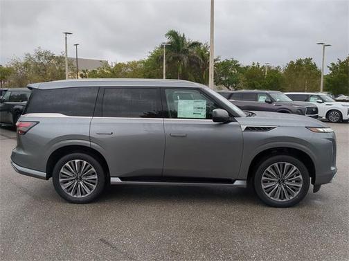 2025 INFINITI QX80 SENSORY AWD