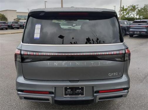 2025 INFINITI QX80 SENSORY AWD
