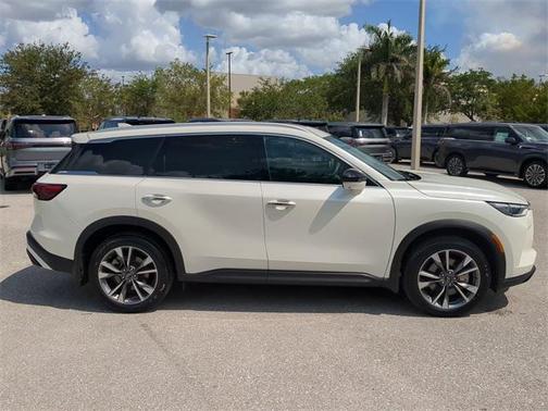 2024 INFINITI QX60 Luxe