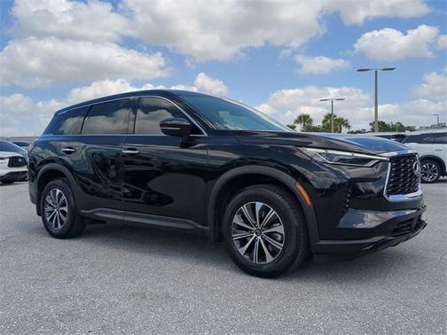 2023 INFINITI QX60 Pure
