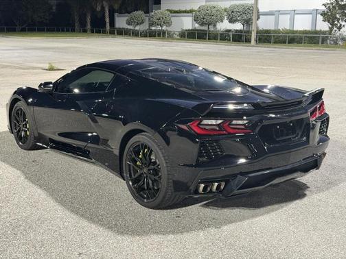 2023 Chevrolet Corvette Stingray w/3LT