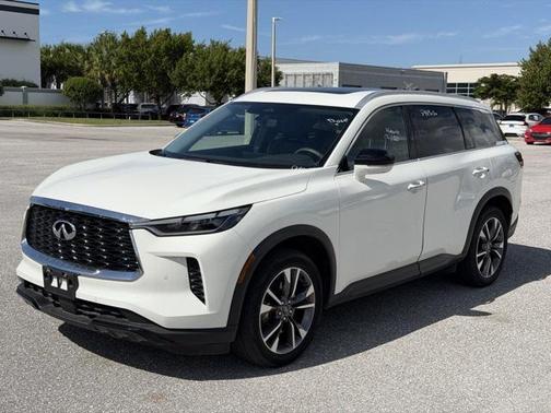 2023 INFINITI QX60 Luxe