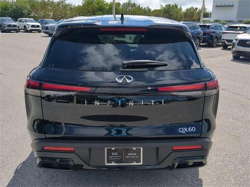 2025 INFINITI QX60 Pure