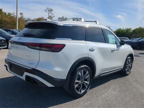 2025 INFINITI QX60 Luxe