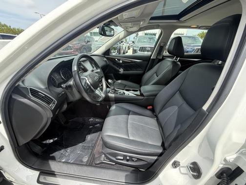 2018 INFINITI Q50 2.0t LUXE