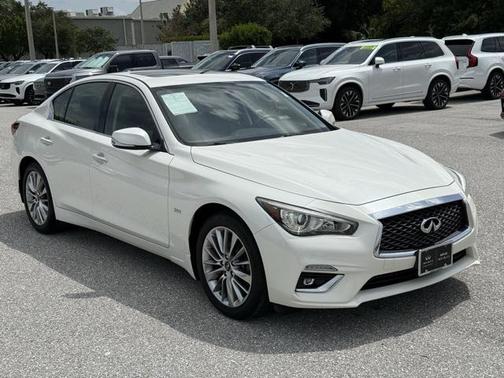 2018 INFINITI Q50 2.0t LUXE