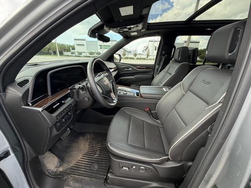 2024 Cadillac Escalade Premium Luxury