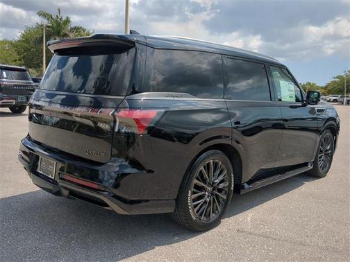 2025 INFINITI QX80 AUTOGRAPH AWD