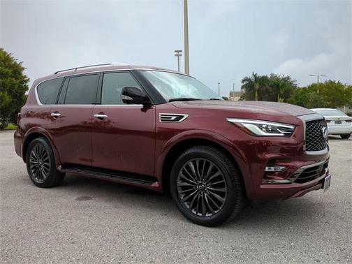 2023 INFINITI QX80 Sensory