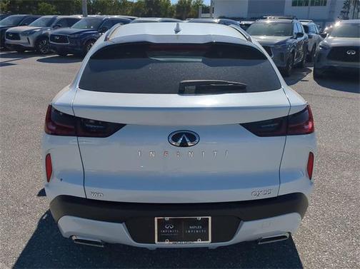 2024 INFINITI QX55 LUXE
