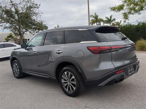2023 INFINITI QX60 Pure
