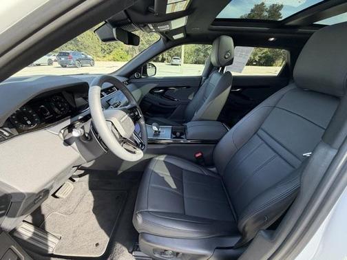 2026 Land Rover Range Rover Evoque Core S