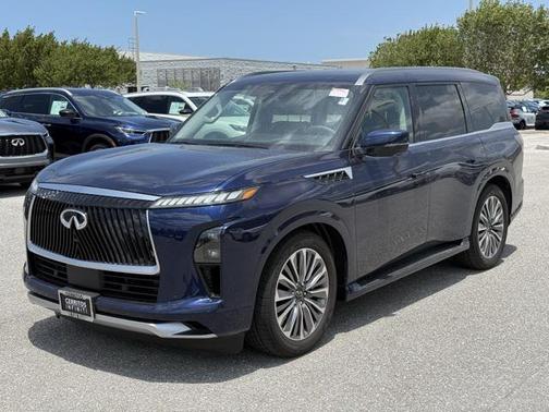 2025 INFINITI QX80 Luxe