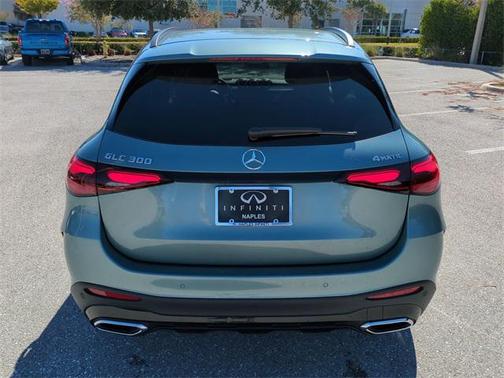 2025 Mercedes-Benz GLC 300 4MATIC